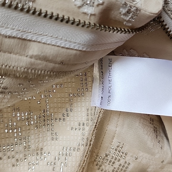 JOIE Floral Brocade Belted Cargo Crop Pants - Picture 9 of 10